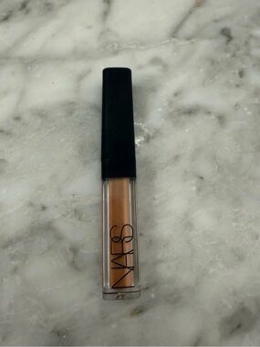 NARS Concealer in Truffle